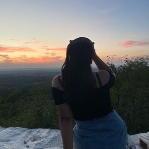 Meet your Posher, Katis